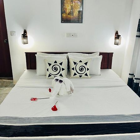 Villa Roy בנטוטה מראה חיצוני תמונה